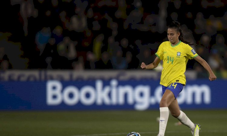 Copa do Mundo: Lauren afirma que espera confronto duro com a França