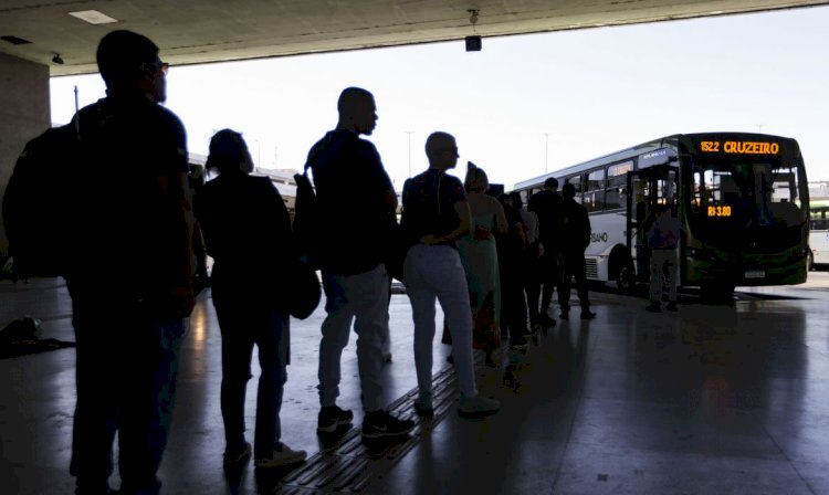 Menor preço faria mais brasileiros usarem transporte público, diz CNI