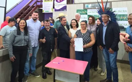 Carlos Bernardo participa de ato da agricultura familiar em Nioaque