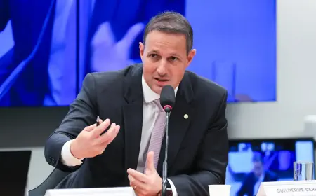 Derrite apresenta 5ª versão do PL Antifacção após críticas do governo