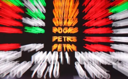 Bolsa cai 4,31% em dia tenso e reverte início positivo de mês