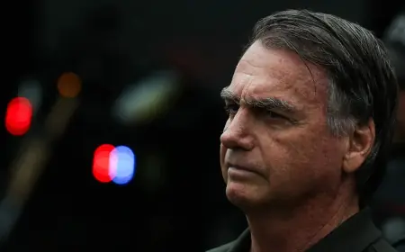 Bolsonaro passará por perícia médica na próxima quarta-feira