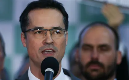 Deltan paga indenização a Lula por PowerPoint da Lava Jato