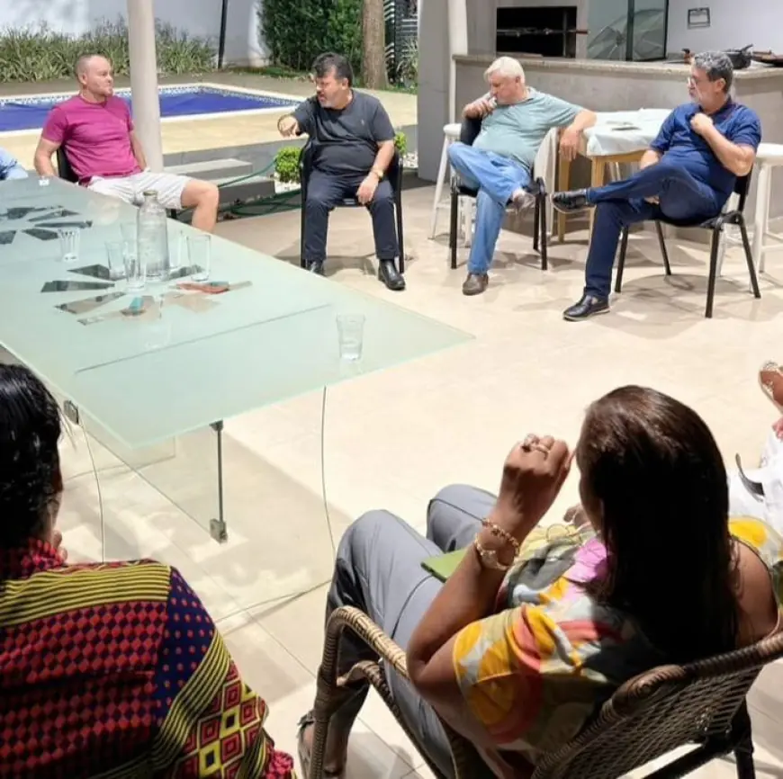 Carlos Bernardo cumpre agenda em Costa Rica com lideranças do PT