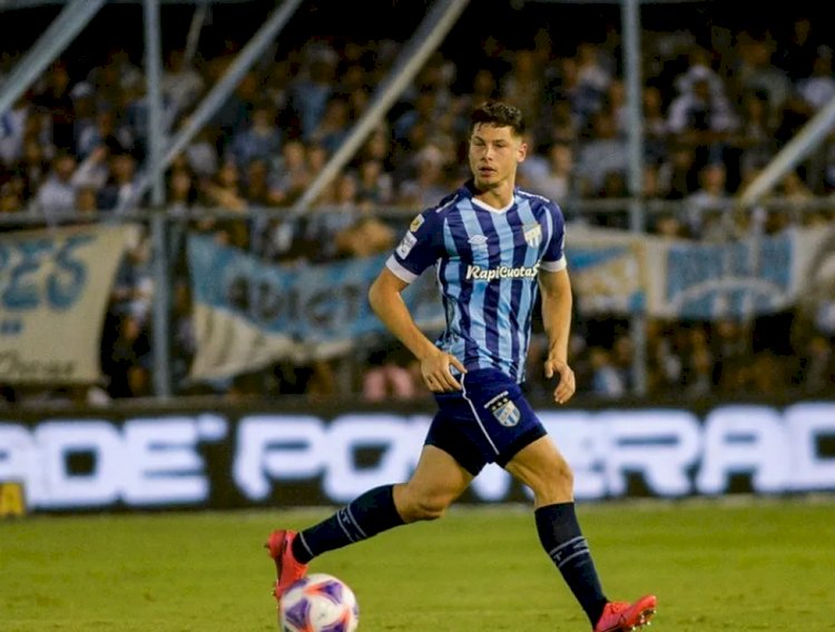 Vasco chega a acordo com Capasso, e zagueiro se despede do Atlético Tucumán