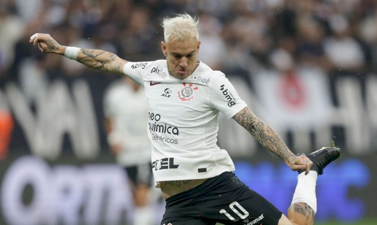 Corinthians faz 2 a 0 no Fluminense e deixa Z4 do Brasileirão