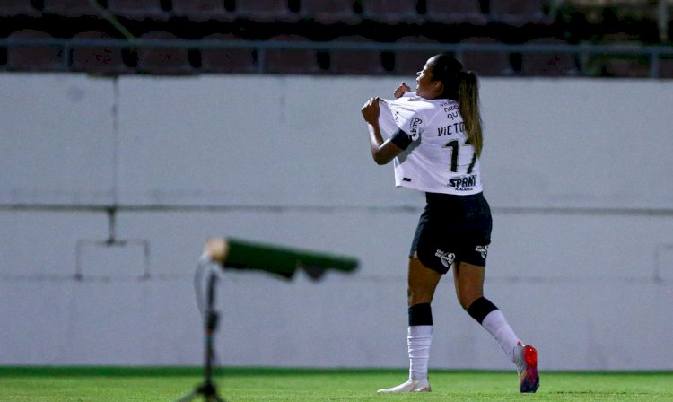 Corinthians bate Cruzeiro na ida das quartas do Brasileiro Feminino