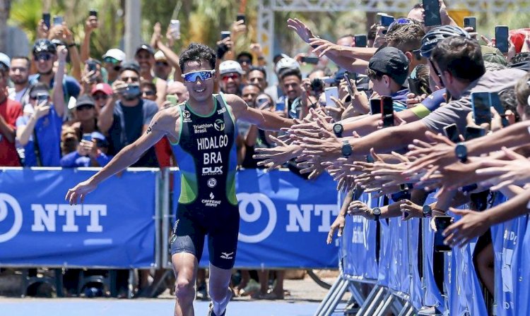 Miguel Hidalgo vence etapa de Brasília da Copa do Mundo de triatlo