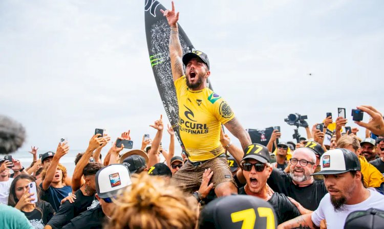 Filipe Toledo anuncia pausa temporária no Circuito Mundial de Surfe